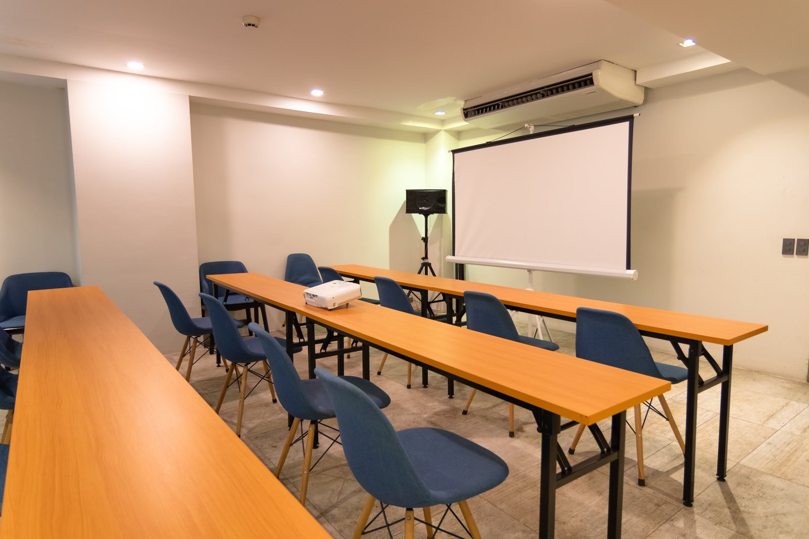 Conference room — Ramada Encore Makati